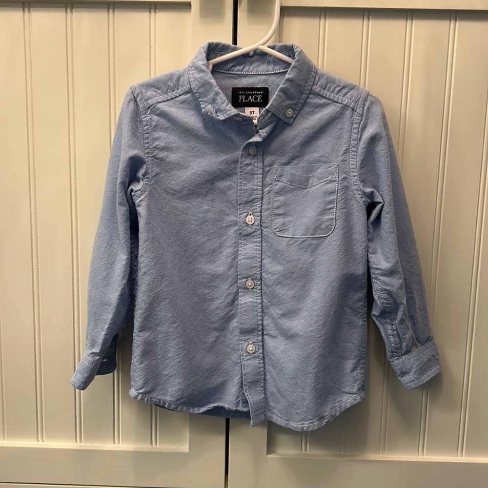 The Children’s Place Boys’ Denim Button Down Longsleeve shirt